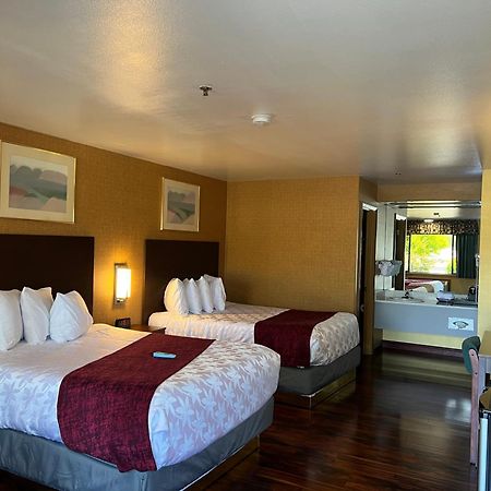 Americas Best Value Inn - Phoenix / Ashland מראה חיצוני תמונה