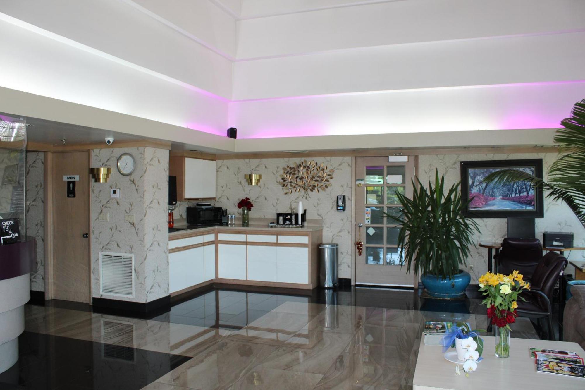 Americas Best Value Inn - Phoenix / Ashland מראה חיצוני תמונה